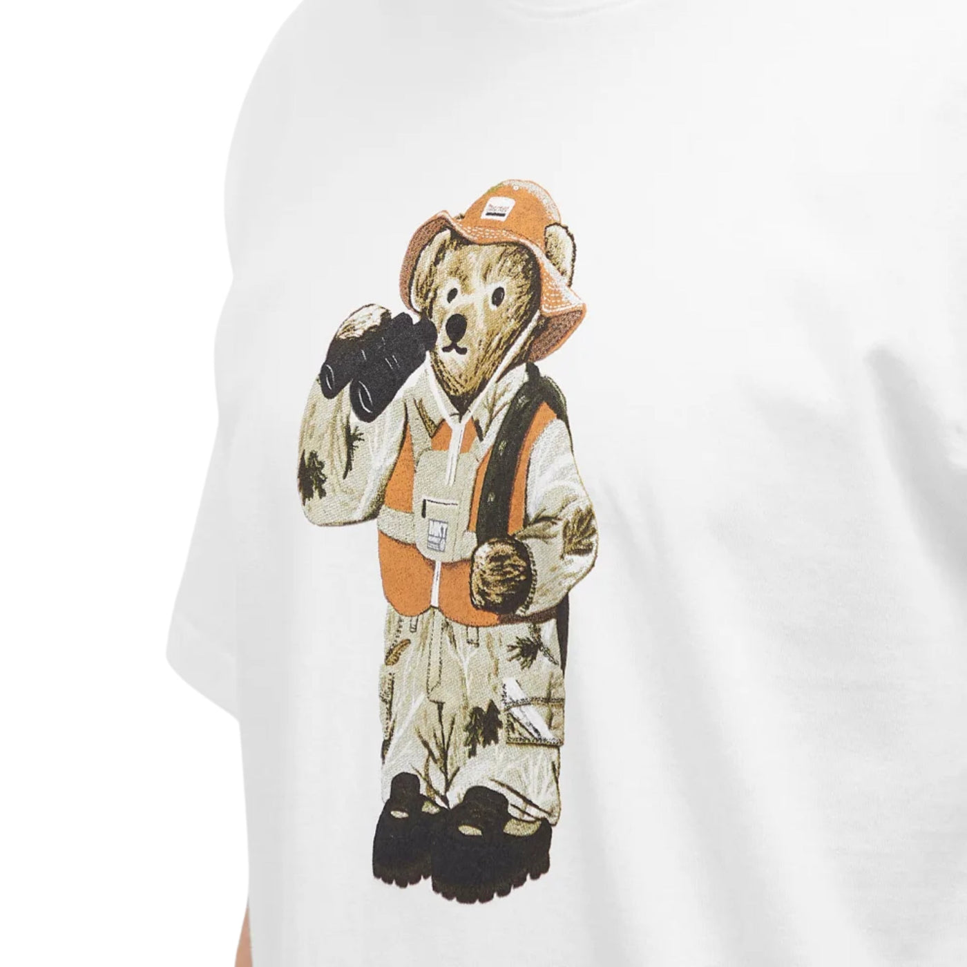 Market T-Shirt Hunter Bear White
